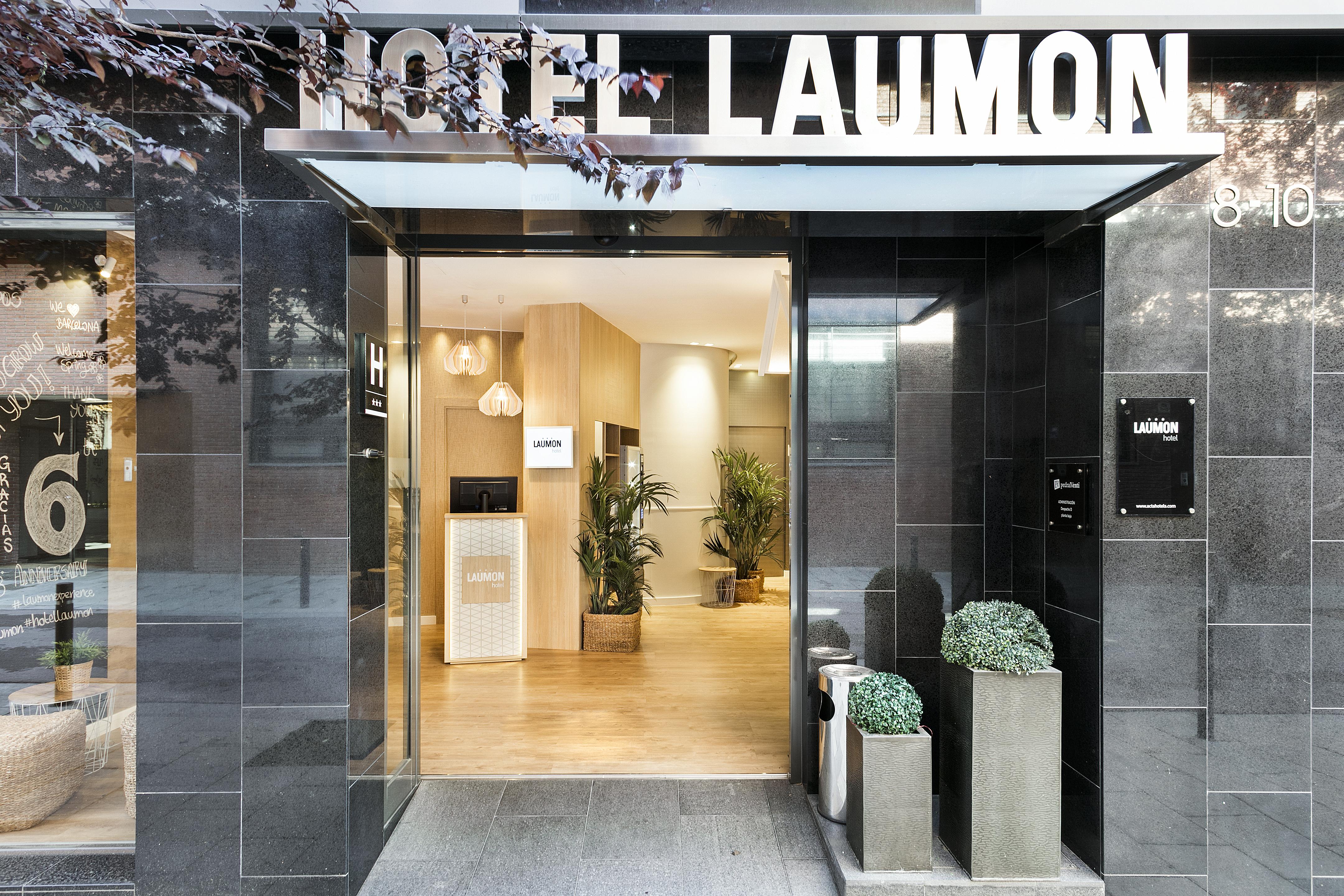 Hotel Acta Laumon Barcelona Buitenkant foto